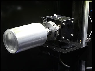 三つ爪チャック方式